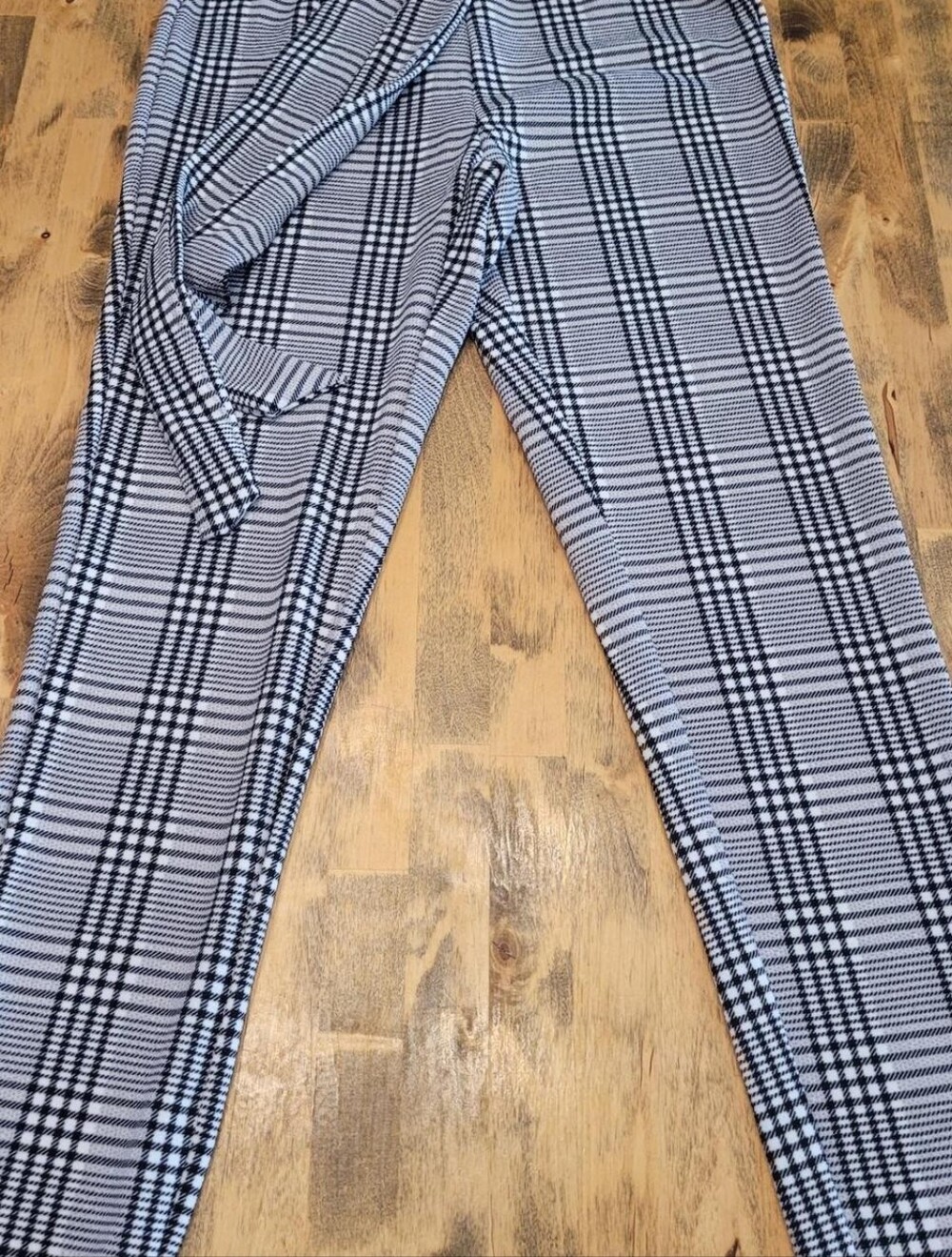 Plaid Straight-Leg Pants in Black and White